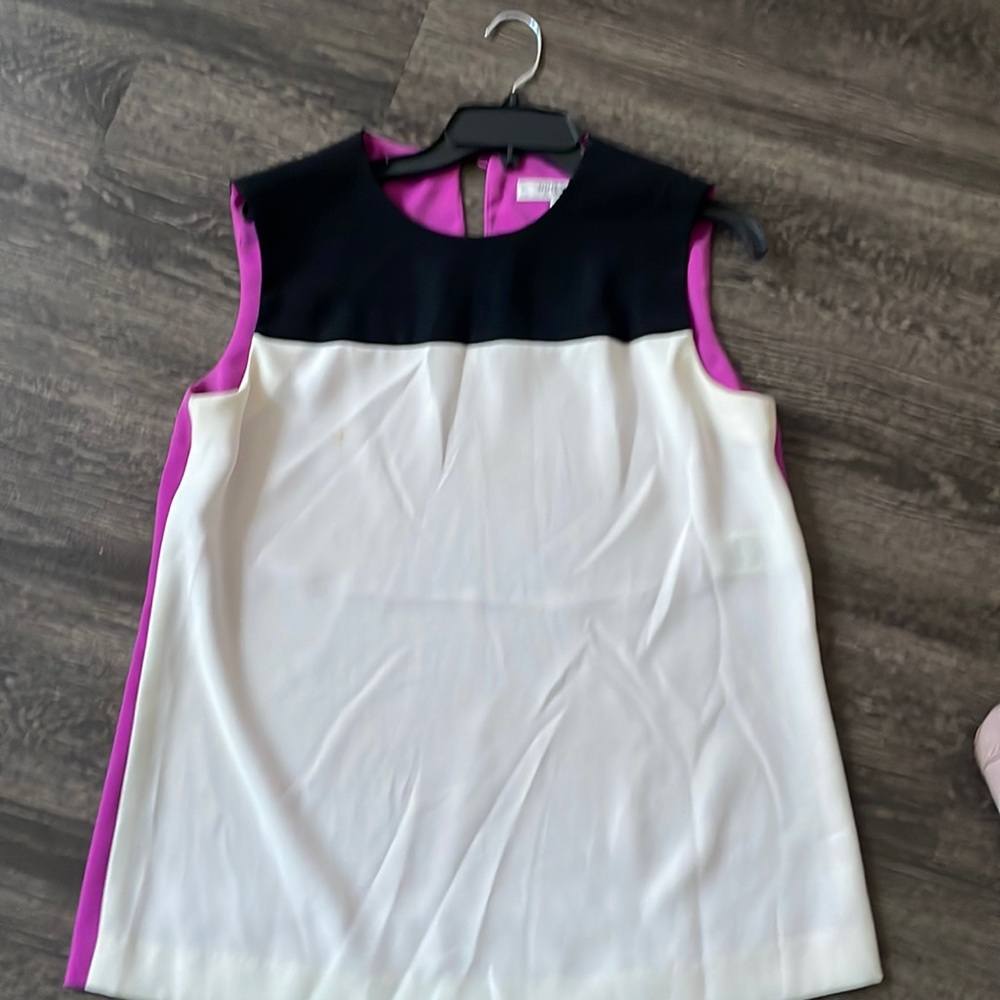 Pretty color block sleeveless top